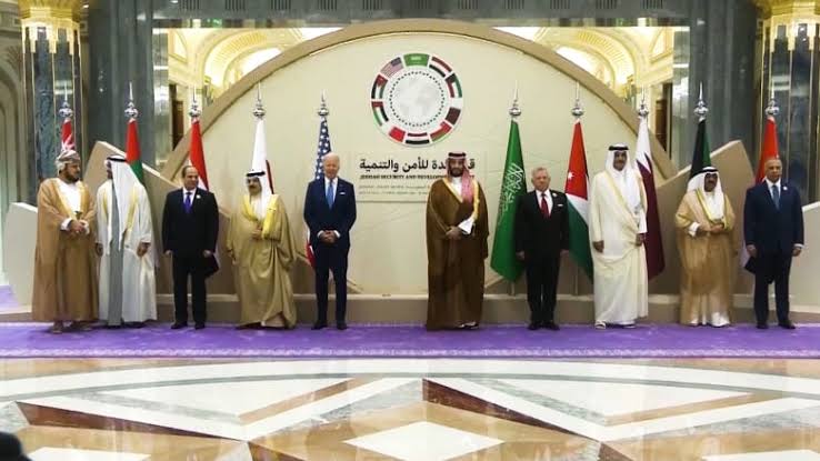 إنتهاء قمة جدة للأمن والتنمية في المملكة العربية اليوم ببيان ختامي