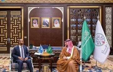  وزير الدفاع السعودي ونظيره الصومالي يبحثان تعزيز التعاون العسكري