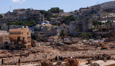 إعصار ليبيا.. “درنة” تكافح للتعامل مع آلاف الجثث بعد الفيضانات