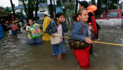 الفيضانات تقتل 3 في جواتيمالا و7 في المكسيك