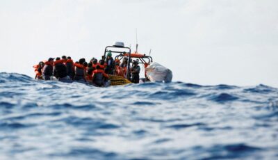 إنقاذ 110 مهاجرين غير شرعيين في سواحل ليبيا