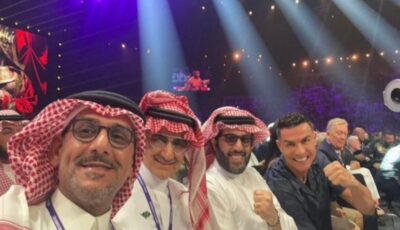 صورة تجمع الأمير الوليد بن طلال وتركي آل الشيخ ورونالدو خلال افتتاح موسم الرياض
